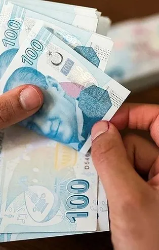 CHP'nin karalama çalışmalarına karşın Alman basını Türk ekonomisinin pandemideki başarısını yazdı