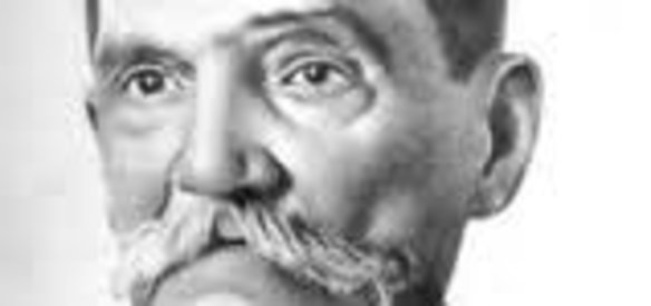 Küba, ABD'den bağımsızlığını kazandı, Tomás Estrada Palma ülkenin ilk başkanı oldu.