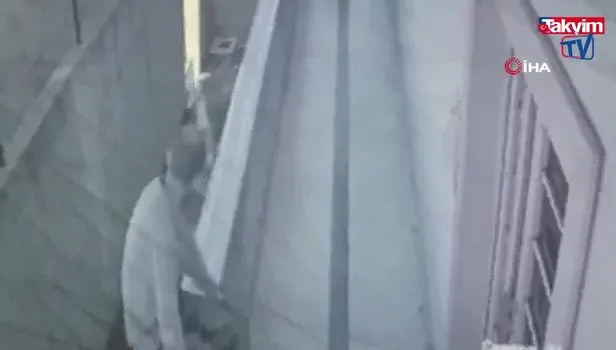 Dinlenmek için oturduğu yerden düşerek feci şekilde can verdi... O anlar kamerada