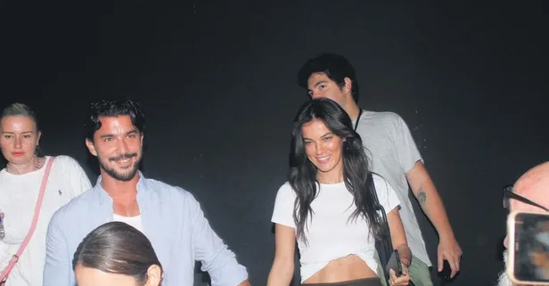 Magazin gündemine bomba gibi düşen görüntüler! Kaan Yıldırım, Pınar Deniz’le el ele basın karşısına çıktı