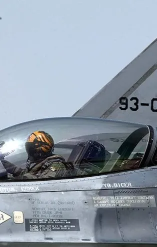 FETÖ'cü hainlerden F-16 pilotlarına ilaçlı kumpas
