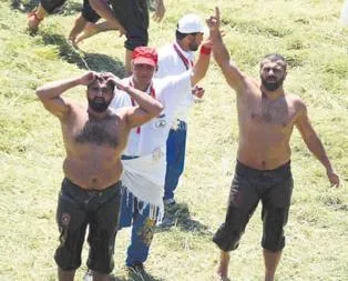 Meydana 1923 er çıktı