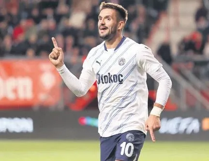 Hollanda Tadic’i konuşuyor