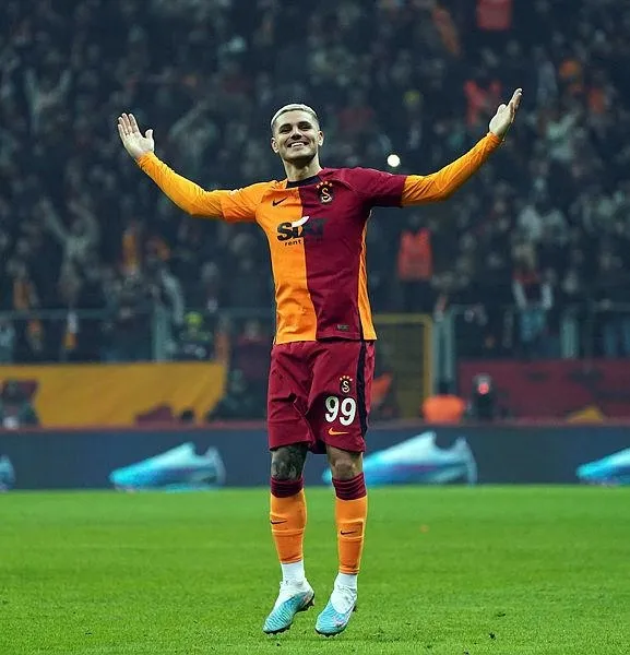 aslan-icardi-ile-guldu-galatasaray-sahasinda-karsilastigi-umraniyesporu-3-2lik-skorla-maglup-etti-1675279368185.jpeg