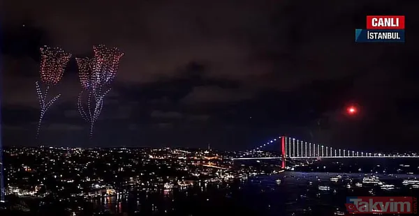 Başkan Erdoğan 'Türkiye Yüzyılı' butonuna bastı! Boğaz'da tarihi 'Cumhuriyet' şöleni: Nefes kesen havai fişek ve drone gösterisi - 15