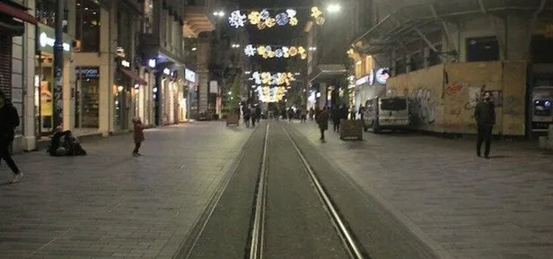 son-dakika-icisleri-bakanligindan-sokaga-cikma-kisitlamasi-aciklamasi-1606500657498.jpeg Son dakika: İçişleri Bakanlığı'ndan 'sokağa çıkma kısıtlaması' açıklaması-2