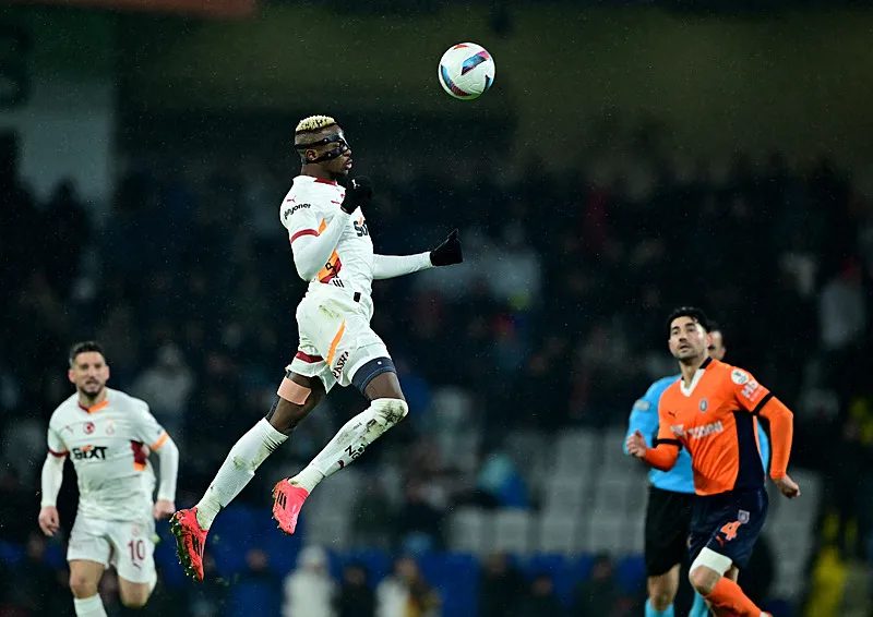 Spor yazarları Başakşehir - Galatasaray maçını değerlendirdi! "Cesur Yürek" - 7