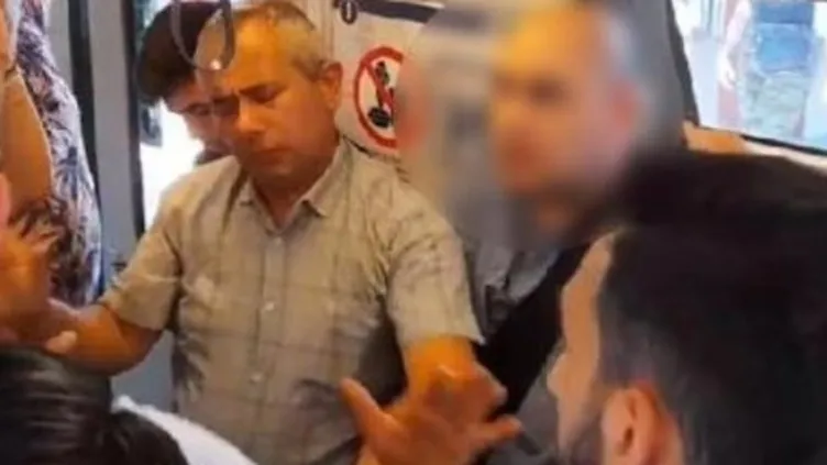 Metroda kadınların gizlice fotoğrafını çektiği iddia edildi: Tekme tokat dayak yedi