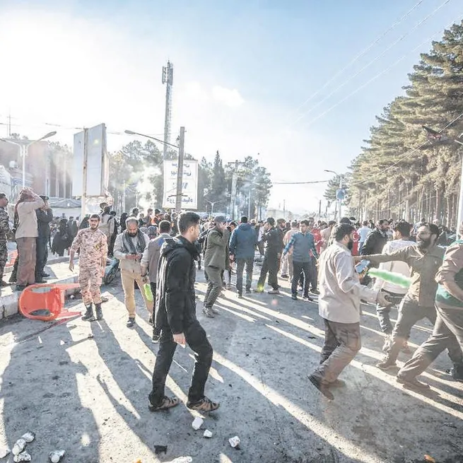 İranda terör saldırısı: Tören alanında peş peşe patlama I Çok sayıda ölü ve yaralı var!