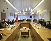 Bakan Göktaş yeni sosyal medya yasasına ilişkin oyun içerik üreticileriyle buluştu