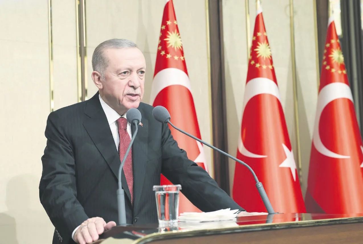 Kalıcı olarak üsleniyoruz