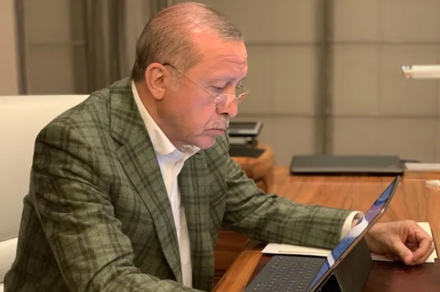 Son dakika: İletişim Başkanı Altun paylaştı: Başkan Erdoğan gece gündüz demeden milleti için çalışıyor