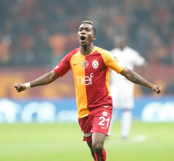 1607521138127.jpg Son dakika Galatasaray haberleri | Henry Onyekuru'dan mesaj var: Yeniden Galatasaray'da...-4