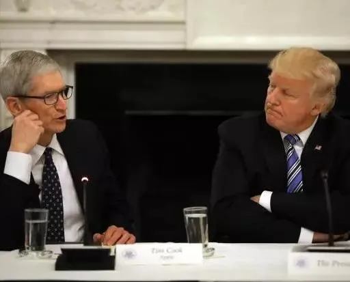 Beyaz Saray’da kavga