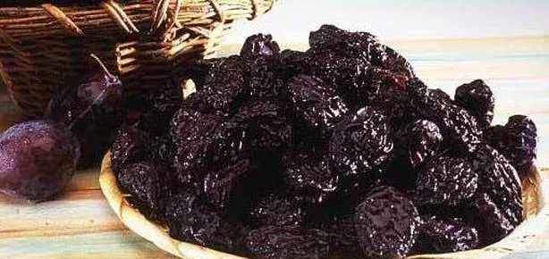 Kuru erik güçlü kemik