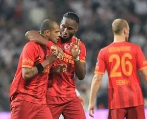 Melo’ya köpek demek hayvanlara...