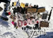 Son dakika: Vanda PKKnın silah ve mühimmatı ele geçirildi