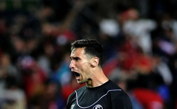 galatasaraydan-kaleci-hamlesi-psgde-3-kaleci-olan-ricoyu-kiralamak-istiyor-1642098545026.jpeg Galatasaray'dan kaleci hamlesi... PSG'de 3. kaleci olan Rico'yu kiralamak istiyor!-4