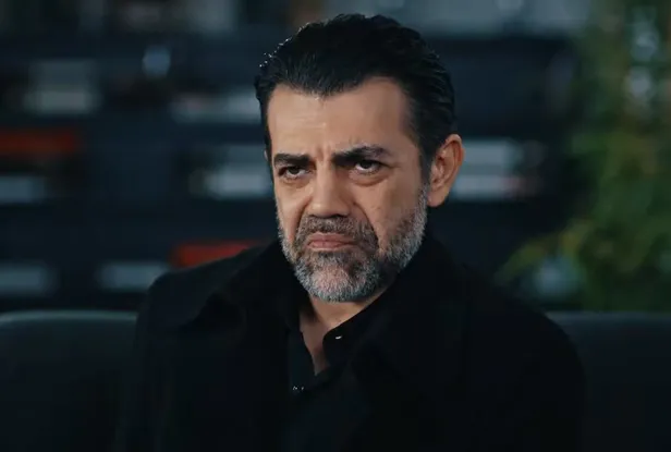 haleti-ruhiyesi-degisiyor-edho-182-bolum-fragmani-percinleyen-kursunu-sikinca-hasimlik-peyda-olacak-1612894176671.jpg Haleti ruhiyesi değişiyor! EDHO 182. bölüm fragmanı: Perçinleyen kurşunu sıkınca hasımlık peyda olacak-5