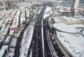 İstanbul’a kar yağdı yollar boş kaldı