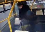 Maltepe'de mide bulandıran görüntü! Minibüste yaşanan cinsel taciz anı kamerada