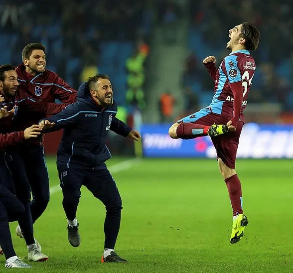 Trabzonspor taraftarları şampiyonluk istiyor-7