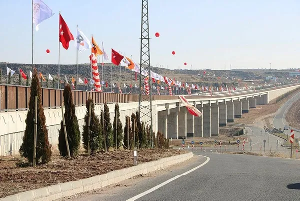 Başkan Recep Tayyip Erdoğan dün katıldığı açılışta önemli mesajlar verdi-4