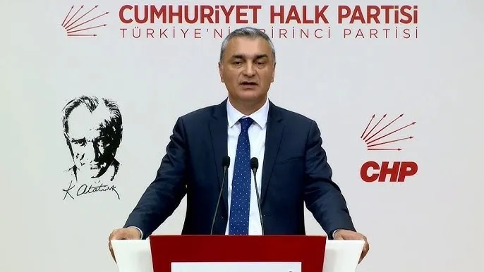 chpde-mutlak-butlan-sonrasi-ilk-disiplin-karari-chp-9-ismi-disipline-sevk-etti-1781115103956.jpeg CHP’de mutlak butlan sonrası ilk disiplin kararı: CHP 9 ismi disipline sevk etti-8