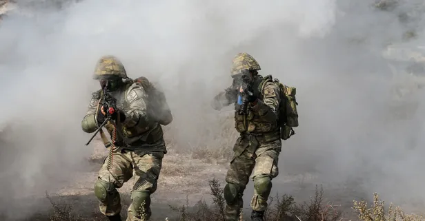 Son dakika: Barış Pınarı bölgesine taciz ateşi açan 9 PKK/YPG'li terörist etkisiz hale getirildi