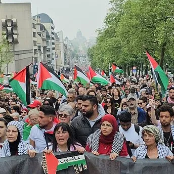 İZLE I Brüksel’de binlerce kişi Gazze için yürüdü! “Hepimiz Gazze’nin çocuklarıyız”