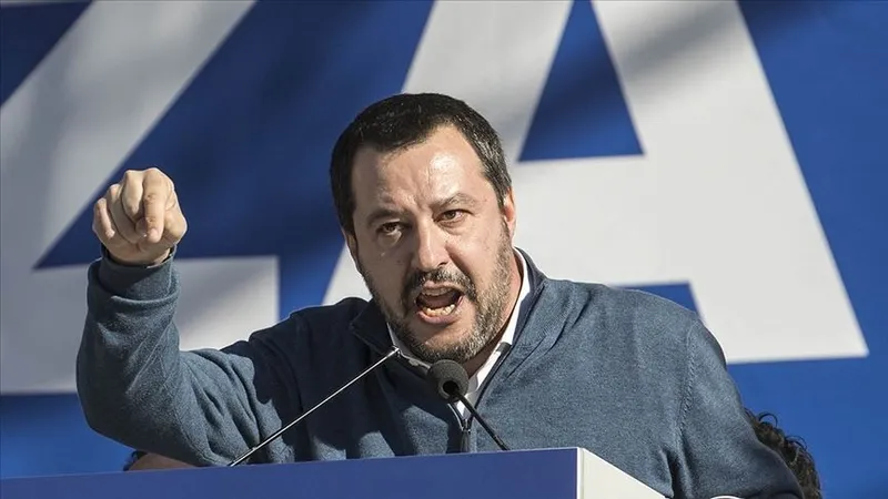 Başbakan Yardımcısı ve Ulaştırma-Altyapı Bakanı Matteo Salvini. (AA)