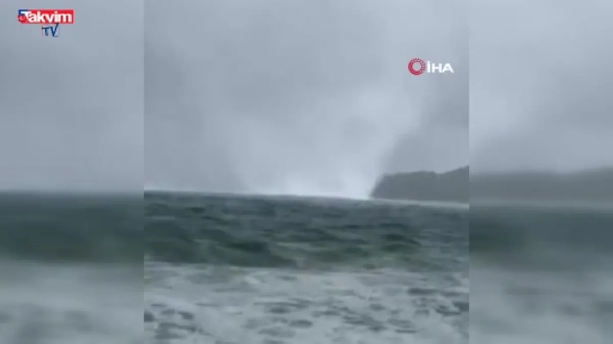 Marmaris Körfezi’nde hortum paniği!