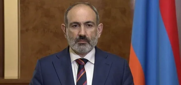 ermenistan-basbakani-pasinyan-aciz-durumda-kaldiklarini-itiraf-etti-cok-fazla-zayiatimiz-var-1601752690936.jpeg Gardaş Azerbaycan vurdu, Ermenistan Başbakanı Nikol Paşinyan aciz durumda kaldı: Çok fazla zayiatımız var-2