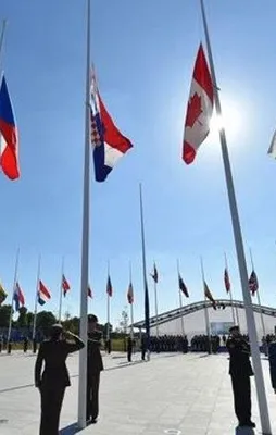 NATO'dan Suriye rejimine Duma çağrısı