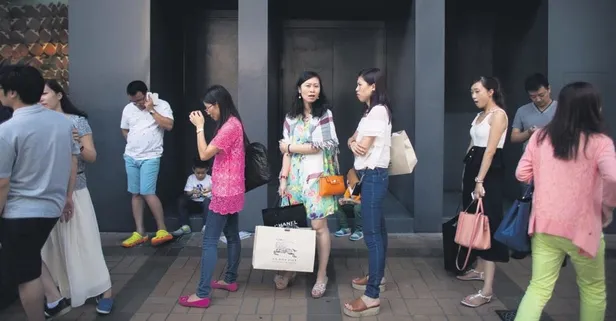 Fransız moda devi Hermes koronavirüs ırkçıığına sessiz!