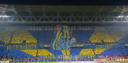 Fenerbahçe taraftarından derbiye özel koreografi