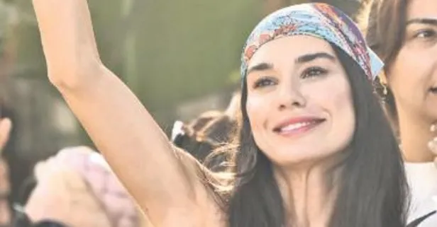 Sinan Akçıl'dan boşanan Burcu Kıratlı, avukat Nail Gönenli ile aşk mı yaşıyor? Çeşme'de beraber tatil