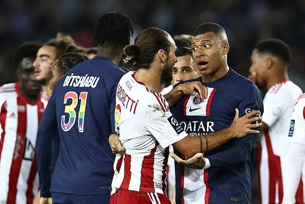 fransa-liginde-psgye-5-0-maglup-olan-ajaccio-kume-dustu-1684021175865.jpeg