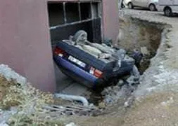 Otomobilde yalnız bırakılınca...