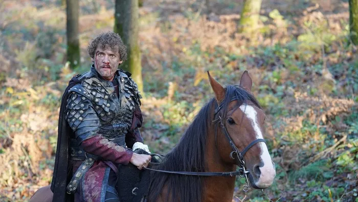 kurulus-osman-142-bolum-nefes-kesecek-osman-bey-ve-karacelasun-catisiyor-1703578245447.jpg Kuruluş Osman 142. bölüm nefes kesecek: Osman Bey ve Karacelasun çatışıyor!-3