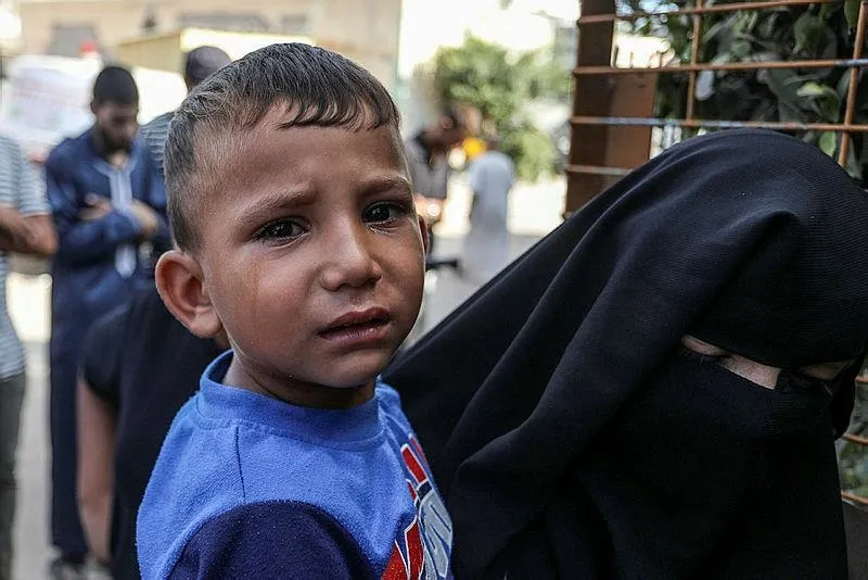 Gazze'de 'ekmek' krizi Mescid-i Aksa'da siyonist baskın! Yemen ABD İHA'sını vurdu... CENTCOM'dan "Savaşa hazırız" duyurusu-1