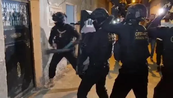 Adana'da DEAŞ'a şafak baskını-2