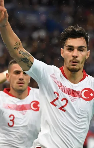 Kaan Ayhan Galatasaray'a geliyor mu? Bodrum'da transfer zirvesi | Galatasaray transfer haberleri