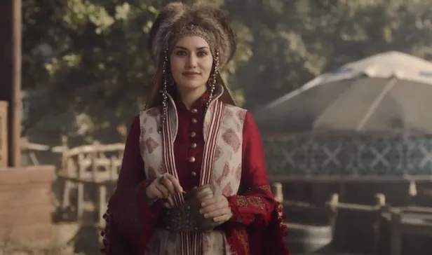 alparslan-buyuk-selcukluda-herkes-yuvadan-tek-tek-ayrilmisti-bakin-koca-kadrodan-geriye-bir-tek-kim-kaldi-1635774734243.jpg Bakın koca kadrodan geriye bir tek kim kaldı! Alparslan Uyanış Büyük Selçuklu'da tamı tamına 20 ayrılık!-7