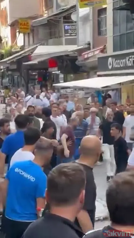 Olay, Dün Saat 17.30 Sıralarında Tahtakale Mahallesi'nde Meydana Geldi. Edinilen Bilgiye Göre Esnaf Olduğu Öğrenilen İki Grup Arasında Tartışma Çıktı...