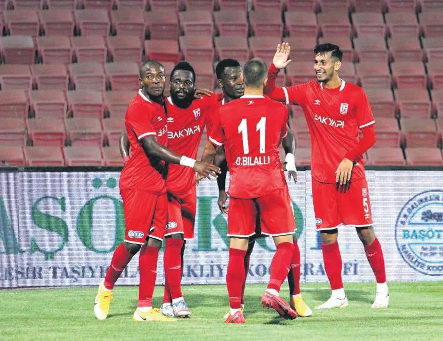 Balıkesir 3 attı 3 aldı