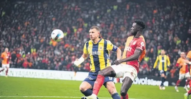 Kanarya ilk peşinde