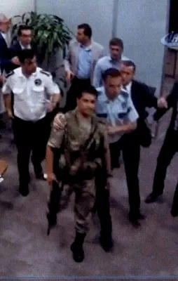 Darbeci hain 'Bizi kurtarın' diye yalvardı