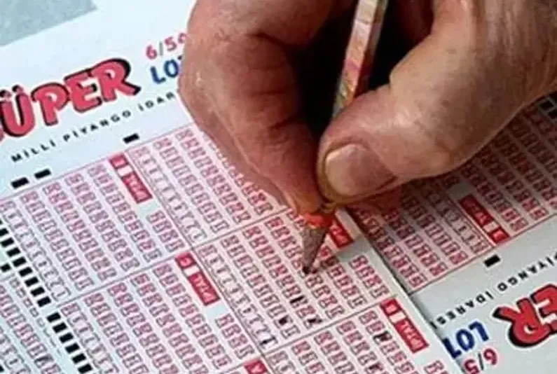 Süper Loto’da 105 milyon lira devretti