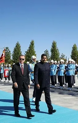 Erdoğan, Maduro’yu resmi törenle karşıladı
